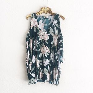 Show Me Your Mumu Peta-Boo Tunic in Forest Florist